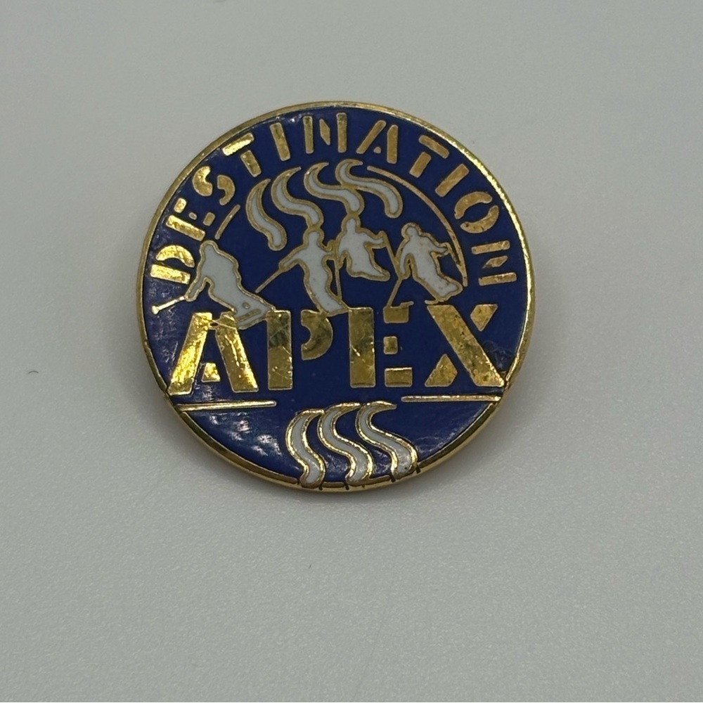 Destination Apex Ski Lapel Pin Vintage Penticton British Columbia